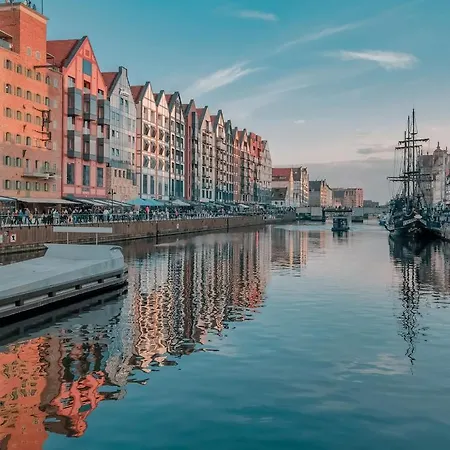 Deo Plaza By Rent Like - Old Town Aparthotel