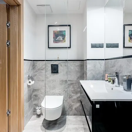 Deo Plaza By Rent Like - Old Town 4*