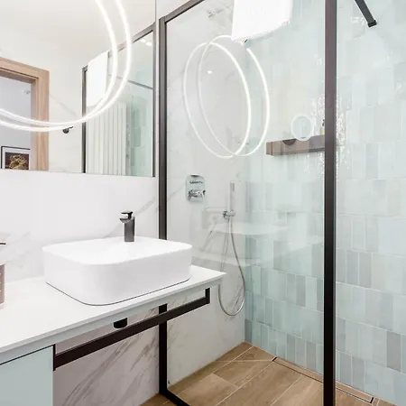 Deo Plaza By Rent Like - Old Town 4* Danzig