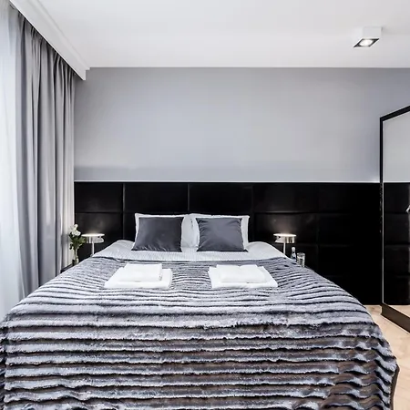 Deo Plaza By Rent Like - Old Town 4* Danzig