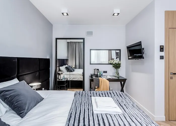 Deo Plaza By Rent Like - Old Town Apartahotel 4*