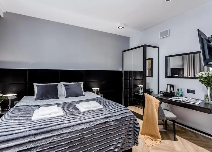 Deo Plaza By Rent Like - Old Town Apartmanhotel 4*