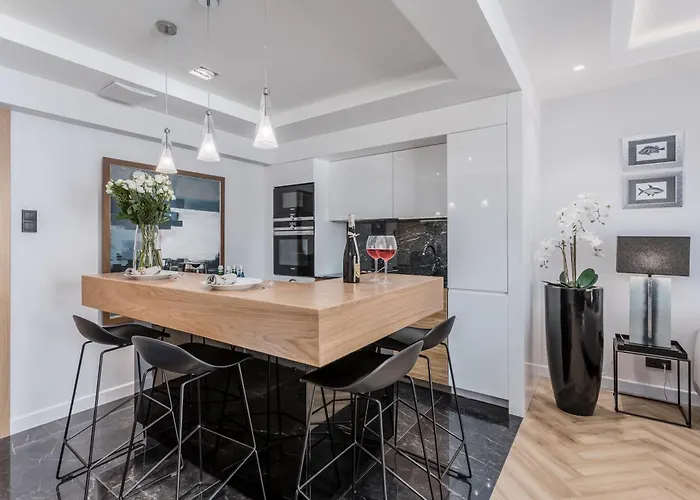 Apartmanhotel Deo Plaza By Rent Like - Old Town